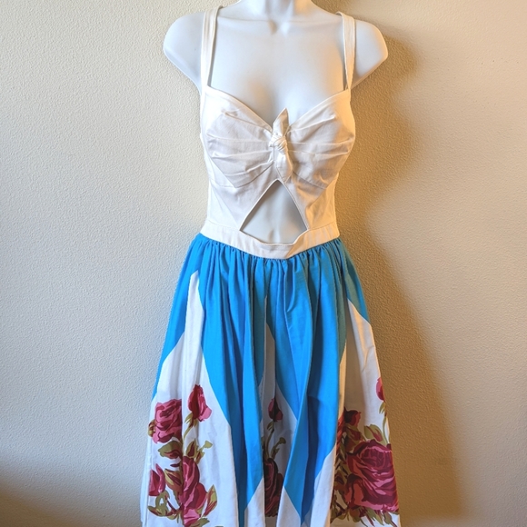 Pinup Couture Renee Dress - Picture 1 of 6